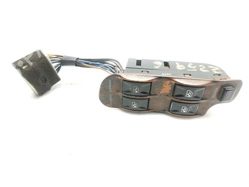 Used Left front window switch Left front window switch SSANGYONG MUSSO (FJ) 2.3 TDiC All-wheel Drive (101 hp) 36421493 36421493