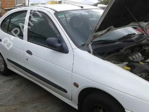 Front left exterior door handle RENAULT MEGANE I Classic (LA0/1_) 1.9 dTi (LA1U) | BP8448485C128 