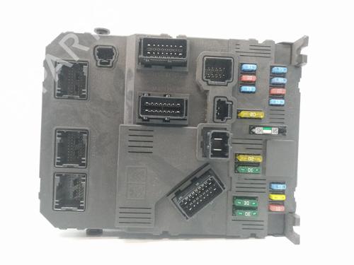 Used Fuse box PEUGEOT 407 (6D_) 2.0 (6DRFNB, 6DRFNE) (136 hp) 11634917