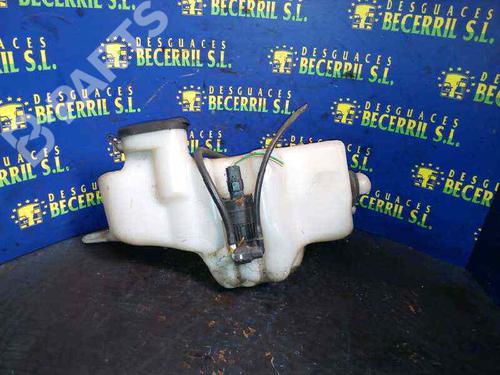windscreen-washer-tank-renault-clio-ii-bb_-cb_-1998-1999-2000-2001-2002-2003-2004-2005-2006-2007-2008-2009-2010-2011-2012-2013-2014-2015-2016-9671522 main image