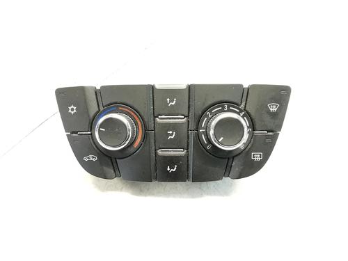 Used Climate control OPEL ASTRA J (P10) [2009-2016]  30933474