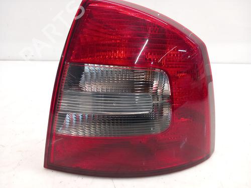 Used Right taillight SKODA OCTAVIA II (1Z3) 2.0 TDI 16V (140 hp) 23117708