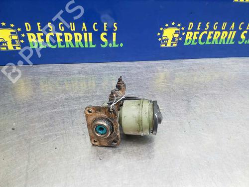 Used Brake master cylinder TOYOTA LAND CRUISER (_J7_, _JL7_) [1984-2025]  12447806