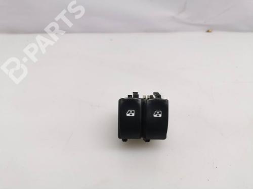 Used Left front window switch Left front window switch RENAULT MODUS / GRAND MODUS (F/JP0_) 1.2 (JP0C, JP0K, FP0C, FP0K, FP0P, JP0P, JP0T) (75 hp) 8470772 8470772