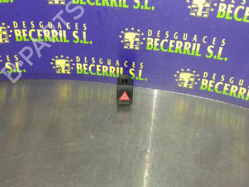 Used Warning switch VW POLO (9N_, 9A_) 1.4 16V (75 hp) 8478383