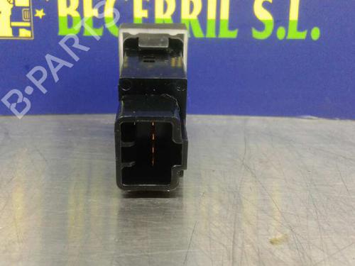 Switch KIA SORENTO I (JC) 2.5 CRDi 4WD | BP14017776I30 