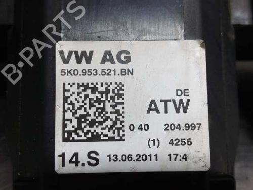 Steering column stalk SEAT LEON (1P1) 1.6 TDI | BP8445924I23 