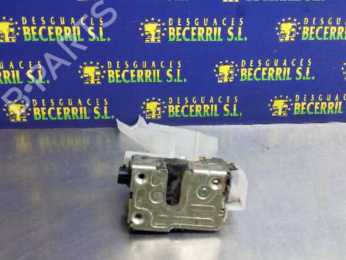 Used Rear right lock RENAULT MEGANE I (BA0/1_) [1995-2004]  16167839