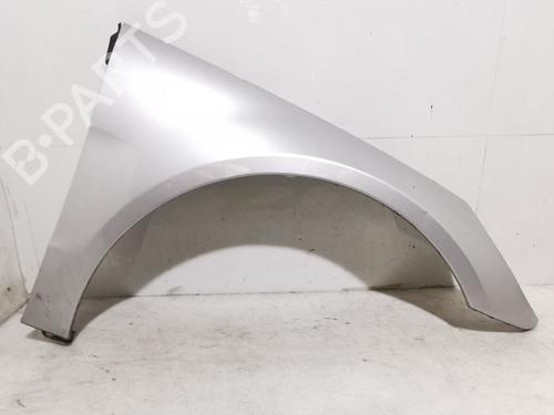 Used Right front fenders Right front fenders 37271436 37271436
