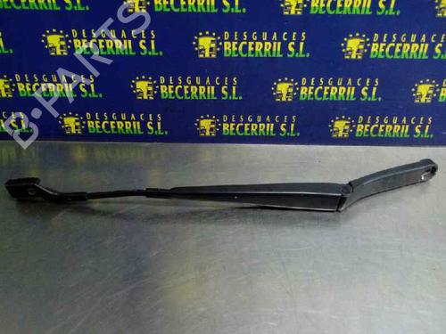 Front windshield wiper arm VW PASSAT B6 (3C2) 2.0 TFSI | BP8450647C143 