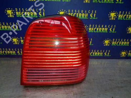Used Right taillight VW POLO III (6N1) 50 1.0 (50 hp) 8433615