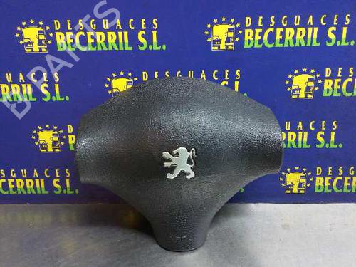 Førerens kollisjonspute PEUGEOT 206 Hatchback (2A/C) 1.9 D (69 hp) 8442102