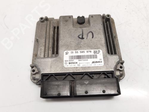 Used Engine control unit (ECU) Engine control unit (ECU) 38037569 38037569