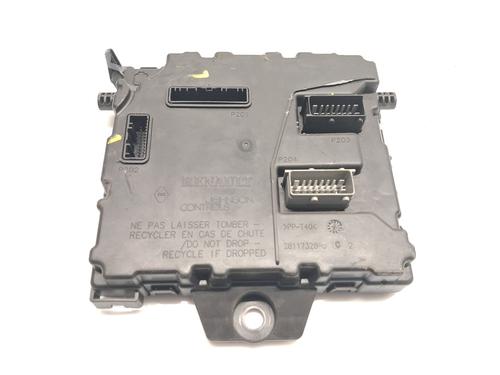 Used Fuse box RENAULT KANGOO / GRAND KANGOO II (KW0/1_) 1.5 dCi (KW0C, KW2C, KW4C) (106 hp) 31309929