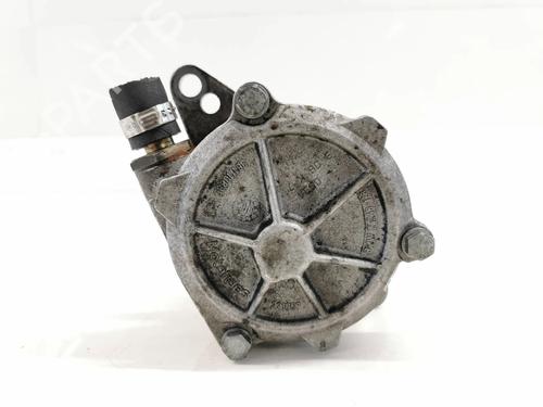Used Vacuum pump OPEL OMEGA B (V94) [1994-2005]  12324283
