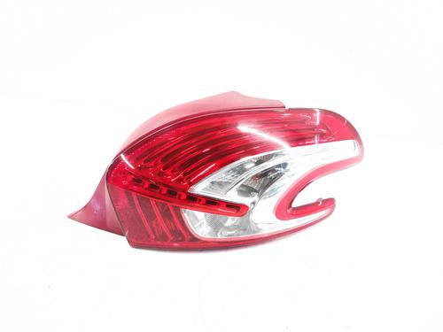 Used Right taillight PEUGEOT 208 I (CA_, CC_) [2012-2021]  31042292