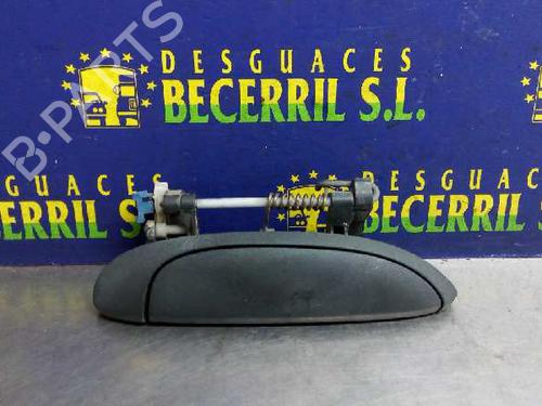 Used Front right exterior door handle RENAULT MEGANE I (BA0/1_) [1995-2004]  12323805