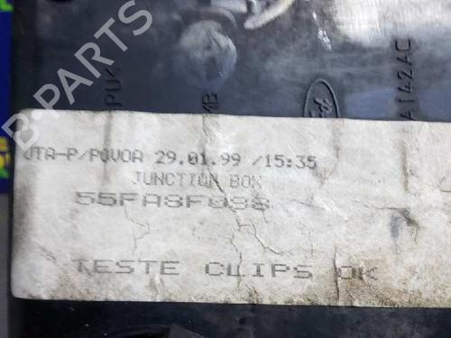 Fuse box FORD FOCUS I (DAW, DBW)  | BP8438641E1 