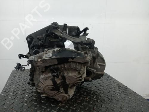 Used Gearbox Gearbox OPEL ZAFIRA / ZAFIRA FAMILY B (A05) 1.9 CDTI (M75) (120 hp) 33273146 33273146