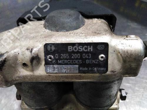 ABS pump MERCEDES-BENZ 124 Saloon (W124) 300 D (124.130) | BP8460685M43 