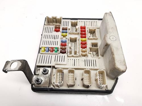 Used Fuse box RENAULT SCÉNIC II (JM0/1_) [2003-2010]  21525573