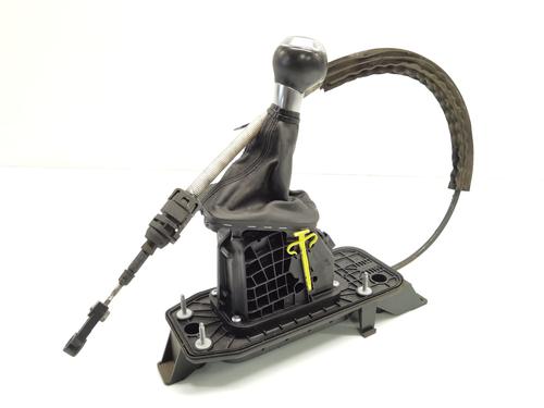 Gear lever AUDI Q3 (8UB, 8UG) 2.0 TDI | BP26921557M90 