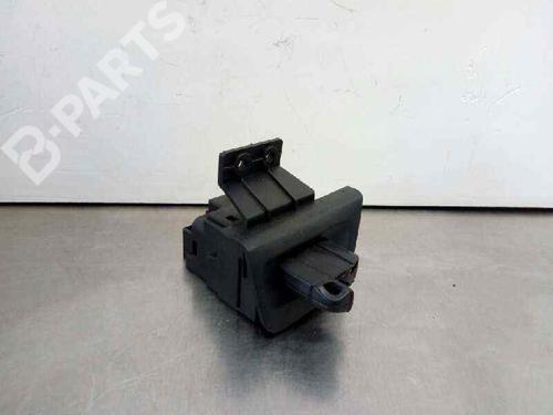 Used Ignition barrel Ignition barrel BMW 1 (E81) 118 d (143 hp) 8461356 8461356