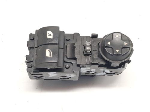 Used Left front window switch PEUGEOT 208 I (CA_, CC_) [2012-2021]  31340479