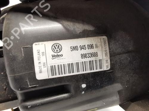 Right taillight VW GOLF PLUS V (5M1, 521) 1.9 TDI | BP24978519C35 