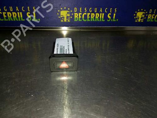 Used Warning switch VW GOLF IV (1J1) 1.6 16V (105 hp) 8456631