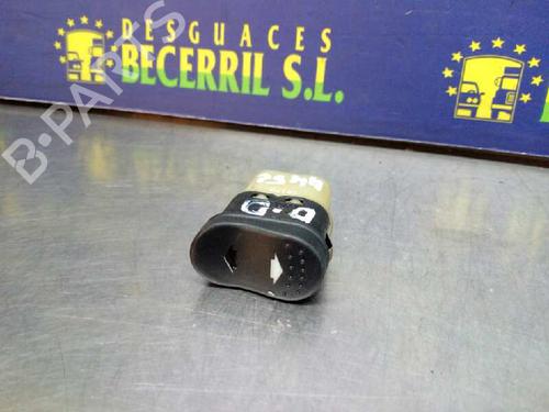 Used Right front window switch FORD FOCUS I (DAW, DBW) [1998-2009]  8443520