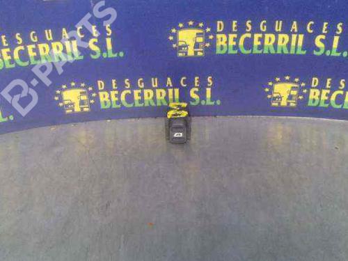 right-front-window-switch-peugeot-607-9d-9u-30-v6-24v-2000-8430693 main image