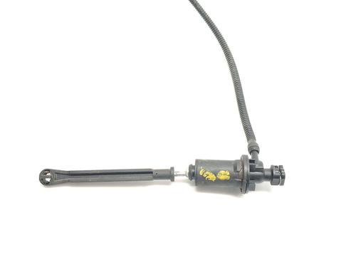 Used Clutch slave cylinder RENAULT TRAFIC II Van (FL) 2.0 dCi 115 (FL01, FL0U, FL00, FL0H, FL0M) (114 hp) 28545716