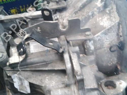 Used Gearbox RENAULT LAGUNA II (BG0/1_) [2001-2007]  8452111