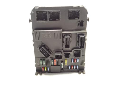 Used Fuse box Fuse box CITROËN C3 I (FC_, FN_) 1.1 i (60 hp) 40020434 40020434
