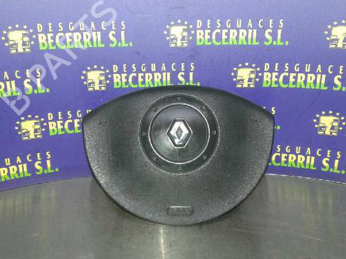 Førerens kollisjonspute RENAULT MEGANE II (BM0/1_, CM0/1_) 1.5 dCi (BM0F, BM0T, BM2B, CM0F, CM0T) (82 hp) 8427840