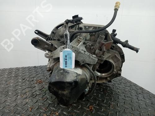 gearbox-dacia-logan-ls_-2004-33024141 main image