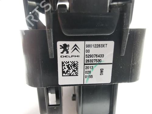 Left front window switch CITROËN C3 II (SC_) 1.4 HDi 70 (SC8HZC, SC8HR0, SC8HP4) | BP27985912I27 