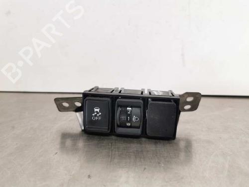 Used Headlight switch NISSAN LEAF (ZE0) Electric (109 hp) 14019751