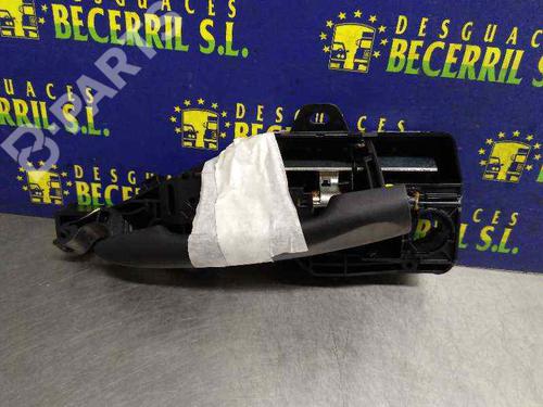 Used Front left exterior door handle Front left exterior door handle RENAULT CLIO III (BR0/1, CR0/1) 1.5 dCi (75 hp) 8434831 8434831