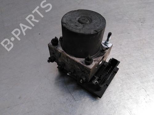 Used ABS pump NISSAN PRIMERA (P12) 1.9 dCi (120 hp) 8467923