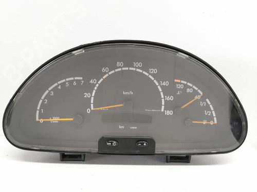 Used Instrument cluster MERCEDES-BENZ SPRINTER 2-t Van (B901, B902) [1995-2006]  8479454