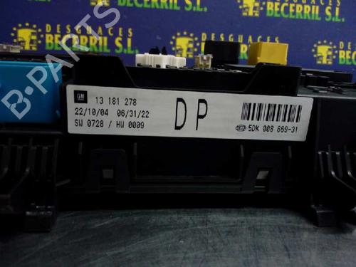 Fuse box OPEL ASTRA H (A04) 1.7 CDTI (L48) | BP8445880E1 