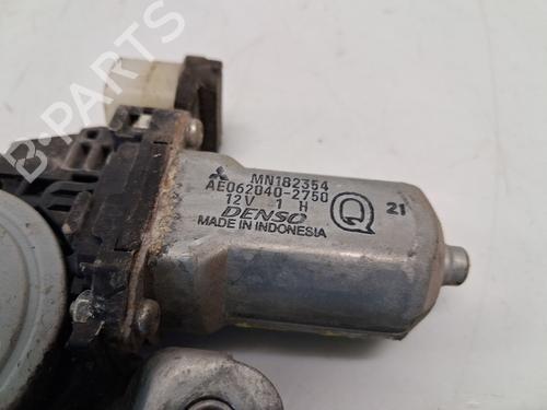 Front right window mechanism MITSUBISHI L200 / TRITON (KA_T, KB_T) 2.5 DI-D (KA4T) | BP32388303C23