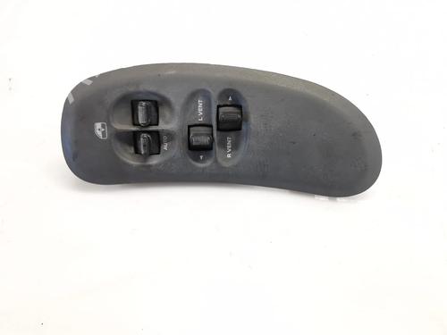 Used Left front window switch CHRYSLER VOYAGER IV (RG, RS) 2.5 CRD (141 hp) 18151431