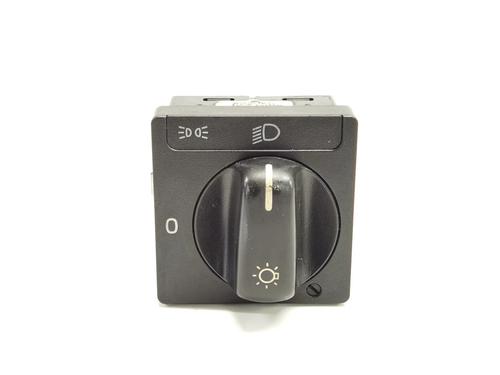 Headlight switch VOLVO 850 (854) 2.4 (140 hp) 16569512