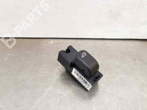 Used Right front window switch Right front window switch JAGUAR X-TYPE I (X400) 2.5 V6 All-wheel Drive (196 hp) 8464102 8464102