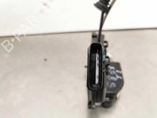 Rear left lock KIA CARENS III MPV (UN) 2.0 CRDi 140 | BP8463758C100 