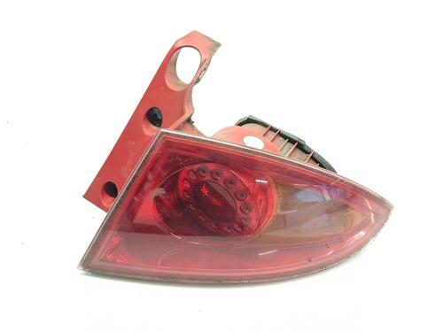 Used Right taillight SEAT LEON (1P1) 1.9 TDI (105 hp) 30697845
