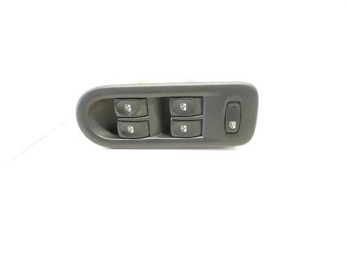 Used Left front window switch RENAULT CLIO III (BR0/1, CR0/1) 1.6 16V (BR05, BR0B, BR0Y, BR15, BR1J, BR1M, BR1Y, CR0B,... (112 hp) 30078272